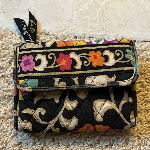 Vera Bradley Floral Purple orange red green black wallet - Picture 1 of 7